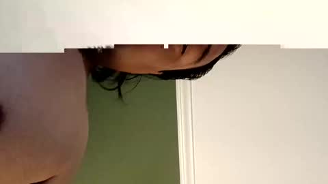 kriscalles260328 online show from 11/21/25, 09:30