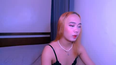 Snapshot of krisha_collins chatting on 02/27/26, 06:35 krisha_collins online show from 02/27/26, 06:35