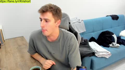 Snapshot of krishort chatting on 01/23/25, 05:42 krishort online show from 01/23/25, 05:42