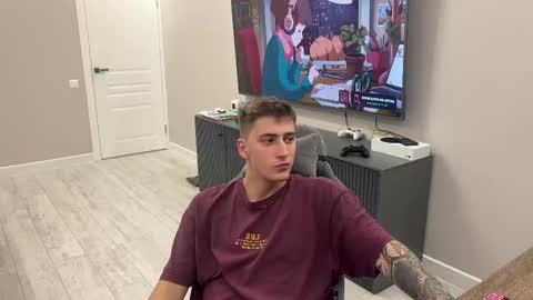 Snapshot of krishort chatting on 03/08/25, 01:03 krishort online show from 03/08/25, 01:03