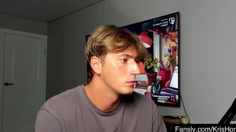 Snapshot of krishort chatting on 12/05/25, 06:11 krishort online show from 12/05/25, 06:11