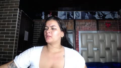 kriss_sweetboobs online show from 03/04/25, 12:22