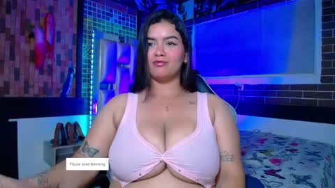 kriss_sweetboobs online show from 04/17/26, 04:54