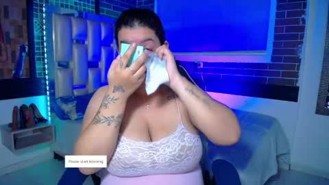 kriss_sweetboobs online show from 04/23/26, 12:51