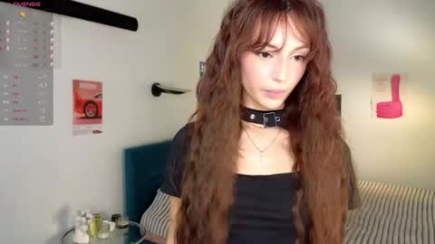 Snapshot of krisss__kisss chatting on 05/15/26, 02:46 Kriss online show from 05/15/26, 02:46