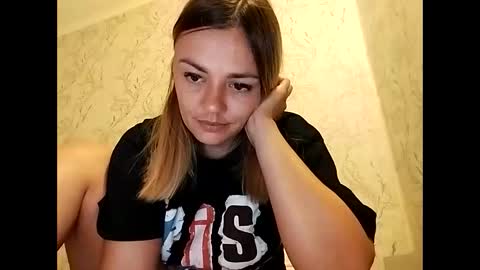 Snapshot of krisssexi chatting on 09/27/25, 06:57 KrissSexi online show from 09/27/25, 06:57