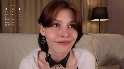 Snapshot of krissyhei chatting on 09/16/25, 01:06 Sarah online show from 09/16/25, 01:06