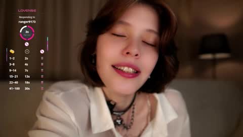 Snapshot of krissyhei chatting on 09/30/25, 01:10 Sarah online show from 09/30/25, 01:10