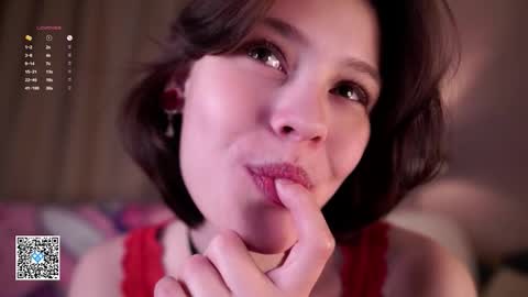 Snapshot of krissyhei chatting on 10/06/25, 01:14 Sarah online show from 10/06/25, 01:14