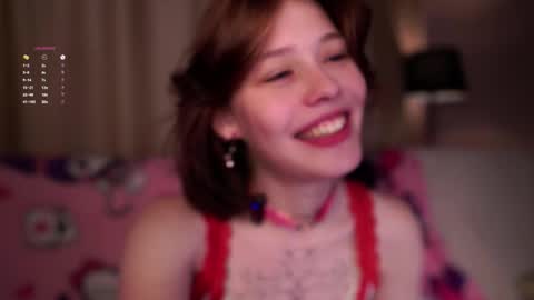 Snapshot of krissyhei chatting on 10/11/25, 01:27 Sarah online show from 10/11/25, 01:27