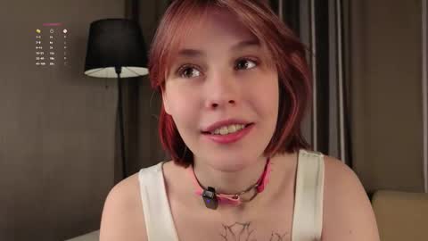 Snapshot of krissyhei chatting on 11/18/25, 01:11 Sarah online show from 11/18/25, 01:11