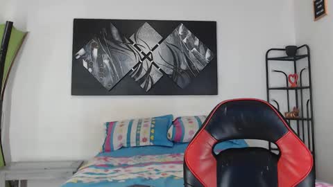 Andrea online show from 09/28/25, 03:28