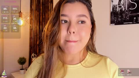 Snapshot of kristal_brown_ chatting on 12/26/24, 12:27 Aria online show from 12/26/24, 12:27