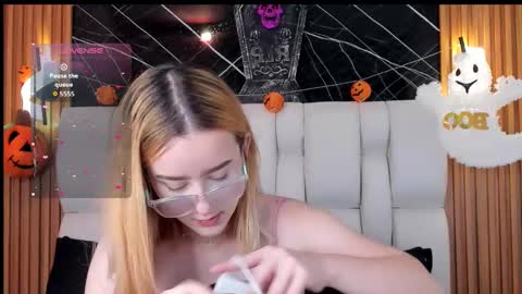 kristal online show from 10/29/25, 12:18