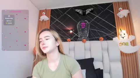 kristal online show from 10/31/25, 01:01