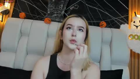 kristal online show from 11/02/25, 02:30