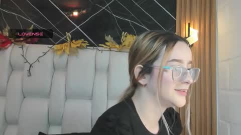 kristal online show from 12/15/25, 01:04