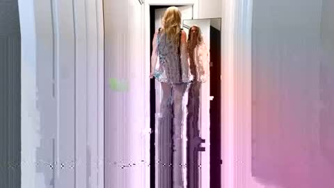 Kristal Mountain online show from 10/21/25, 02:56