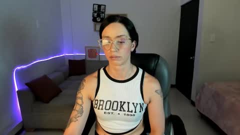 Sophia online show from 12/16/25, 07:30