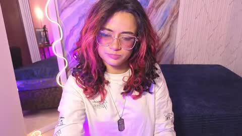 kristen_tay online show from 04/24/26, 03:31