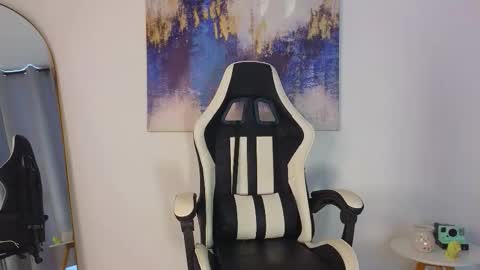 Kris online show from 11/10/25, 04:17