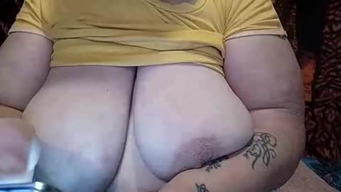 Snapshot of kristinaexcite chatting on 10/26/25, 07:58 KristinaExcite online show from 10/26/25, 07:58