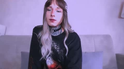 kristina online show from 11/08/25, 06:02