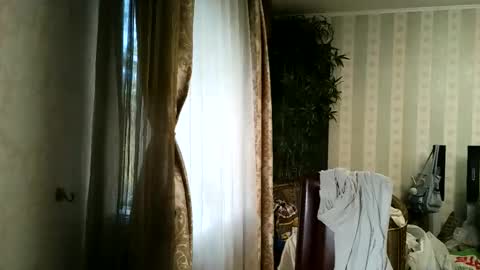 kristinalamour96 online show from 10/26/25, 02:01