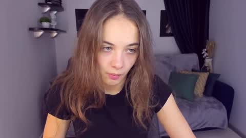 Snapshot of kristinalevis chatting on 12/06/24, 04:28 Kristina online show from 12/06/24, 04:28