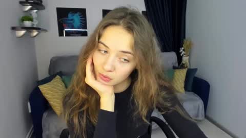 Snapshot of kristinalevis chatting on 12/11/24, 07:36 Kristina online show from 12/11/24, 07:36