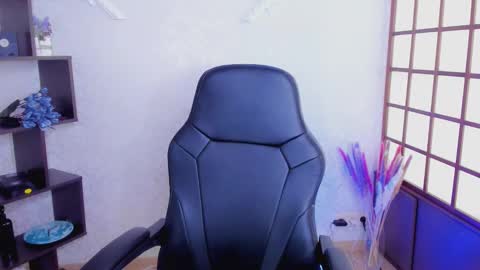 Kristi online show from 02/21/25, 08:40