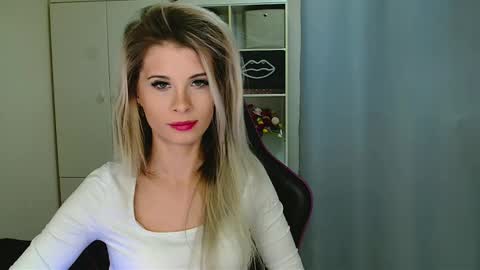 KristineAmore online show from 01/13/26, 07:35