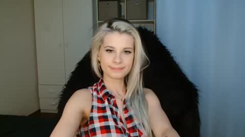 KristineAmore online show from 06/22/26, 06:27
