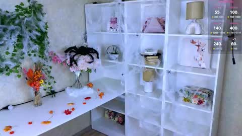 Sofia online show from 10/19/25, 01:28