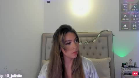 Snapshot of kristy_calderon chatting on 05/02/26, 01:32 Juliette online show from 05/02/26, 01:32