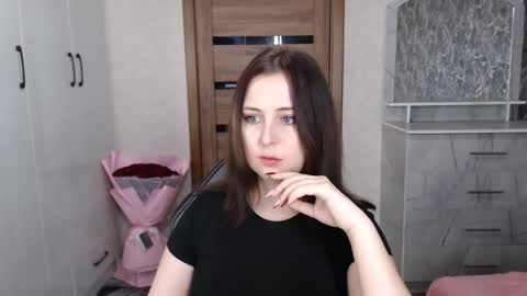 Kristy online show from 11/09/25, 01:59