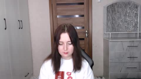 Kristy online show from 11/21/25, 07:29