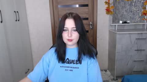 Kristy online show from 12/01/25, 11:32