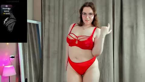 Kristina online show from 11/21/25, 02:43