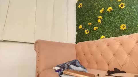 Cristina online show from 03/09/25, 07:48