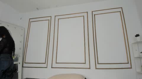 Cristina online show from 01/14/26, 01:39