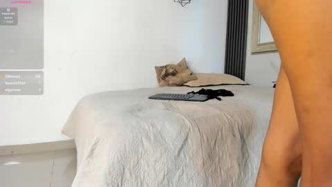 Cristina online show from 02/25/26, 07:01