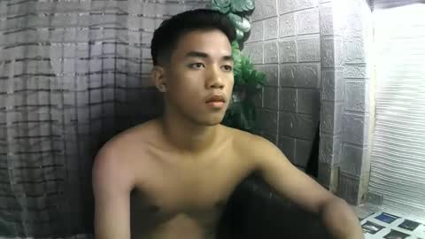 kritthanarkorn online show from 11/08/25, 10:04