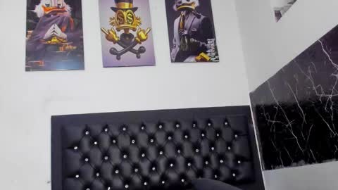 krixty online show from 11/14/25, 08:40