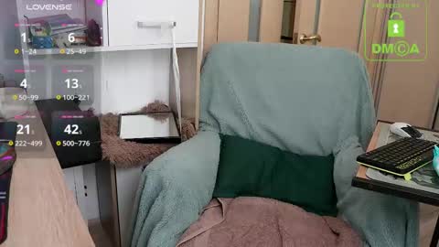 krizotxxx online show from 02/26/25, 07:53