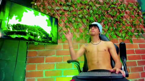 justym online show from 02/03/25, 04:10