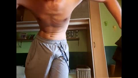 Snapshot of krone1969 chatting on 10/11/25, 01:20 krone1969 online show from 10/11/25, 01:20