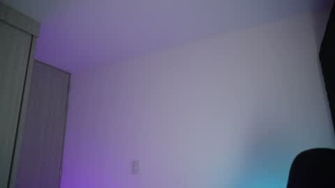 Snapshot of krops_ chatting on 07/17/26, 05:58 KROPS online show from 07/17/26, 05:58