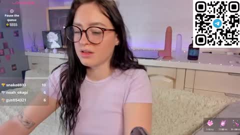 Snapshot of kruela_eva chatting on 02/04/25, 02:49 Kruela GTM3Tue Wed Thu Fri Sun 0400 am-1030pm online show from 02/04/25, 02:49