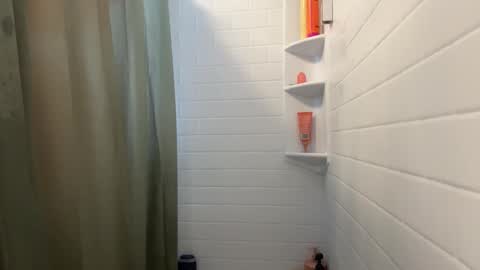 Kryptiq online show from 01/20/25, 07:46